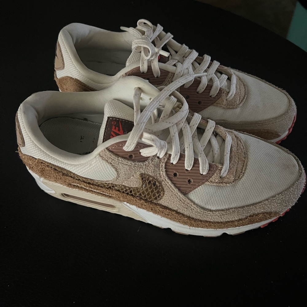 Nike Air Max 90